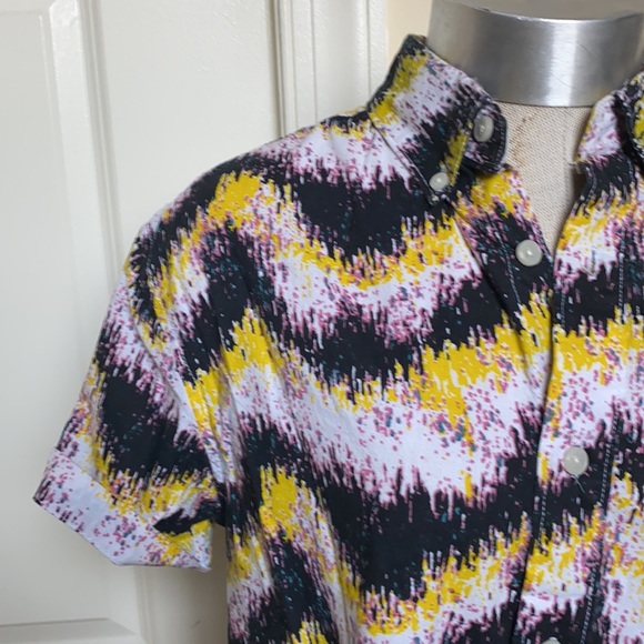 Multi-Colored PacSun Short Sleeve Button Down - Picture 2 of 3